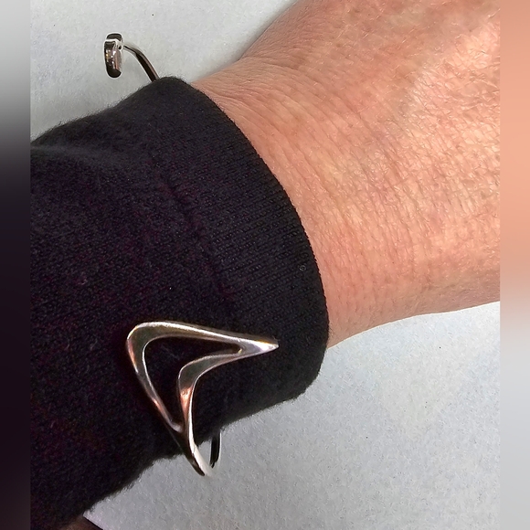 Vintage Mid-Century Atomic Style Metal Bracelet - Picture 8 of 11